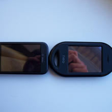 /2009-02-17-first-impressions-of-openmoko-neo-freerunner/1-openmoko-and-htc-dream.jpg