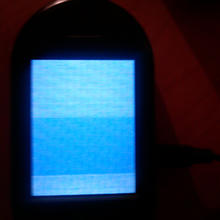 /2009-02-17-first-impressions-of-openmoko-neo-freerunner/2-openmoko-defect.jpg