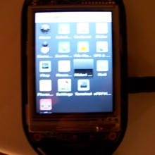 /2009-02-17-first-impressions-of-openmoko-neo-freerunner/5-openmoko-shr-illume-launcher.jpg