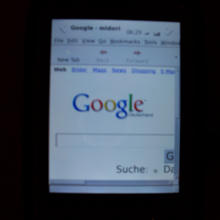 /2009-02-17-first-impressions-of-openmoko-neo-freerunner/6-openmoko-shr-midori.jpg
